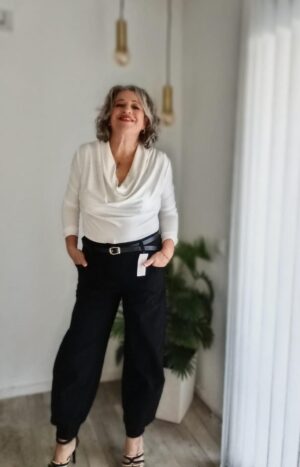 jersey-lorena-escote-vuelo-elastico-tallas-s-xl-blanco jersey-lorena-escote-vuelo-elastico-tallas-s-xl-blanco